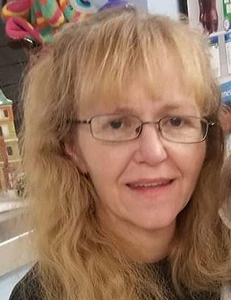 Julie Rich Profile Photo
