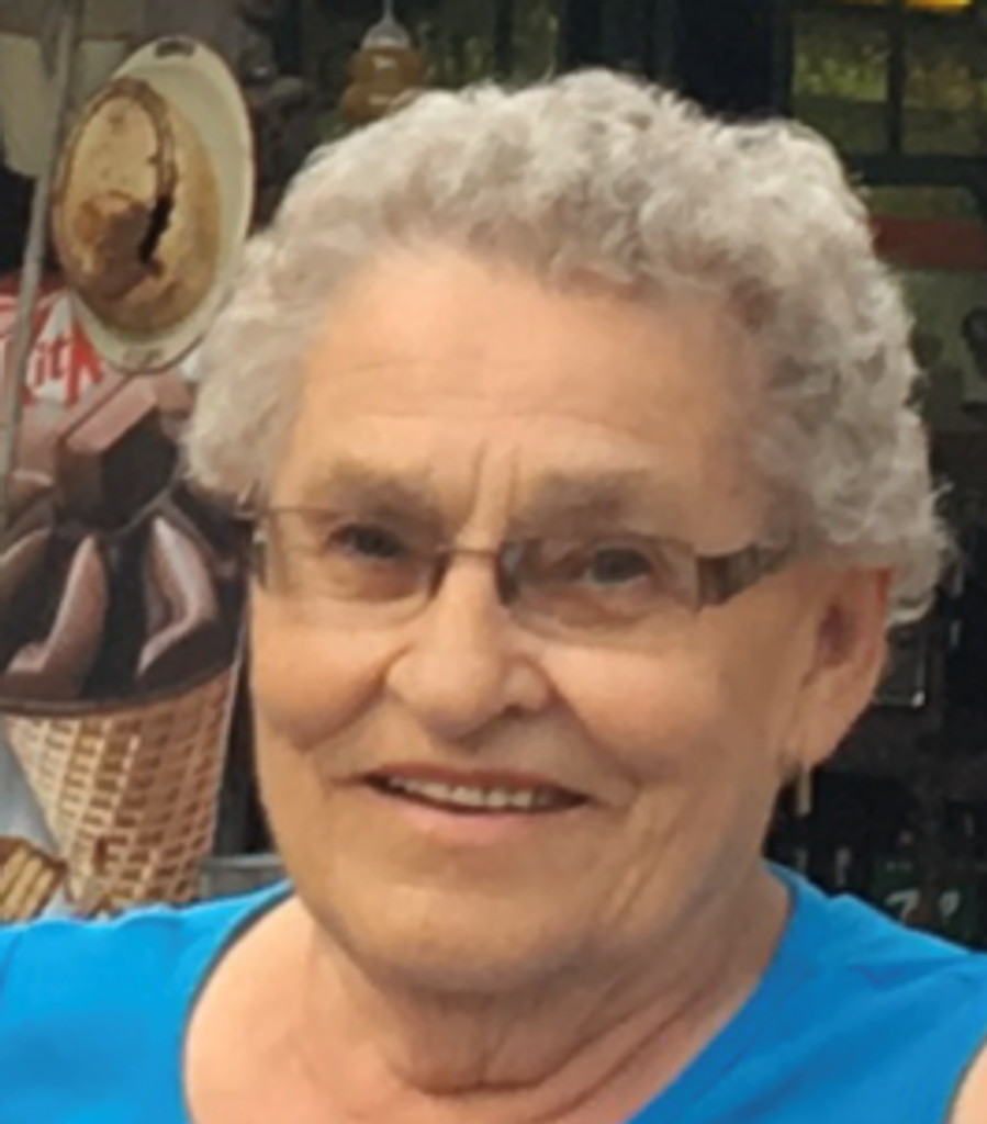 Elizabeth Malowski Profile Photo