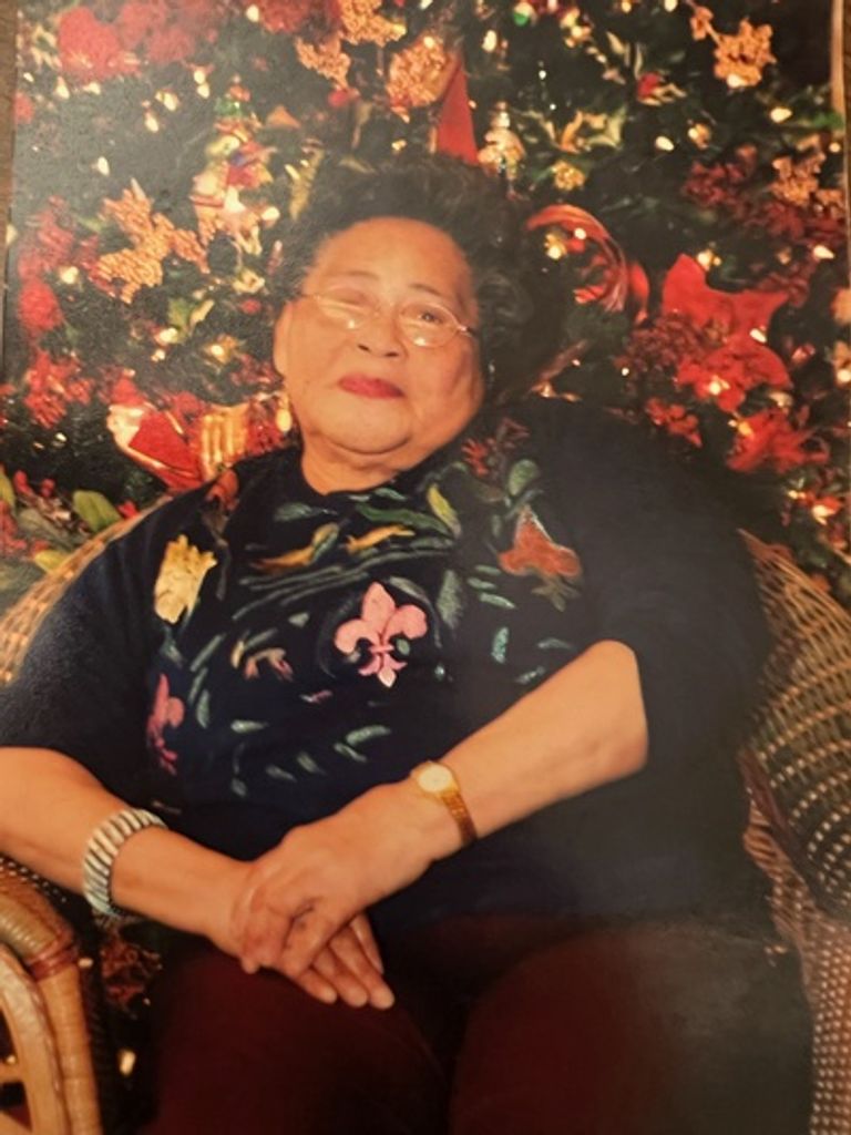 Ms. Annie Momma Lucy Hobdy Profile Photo