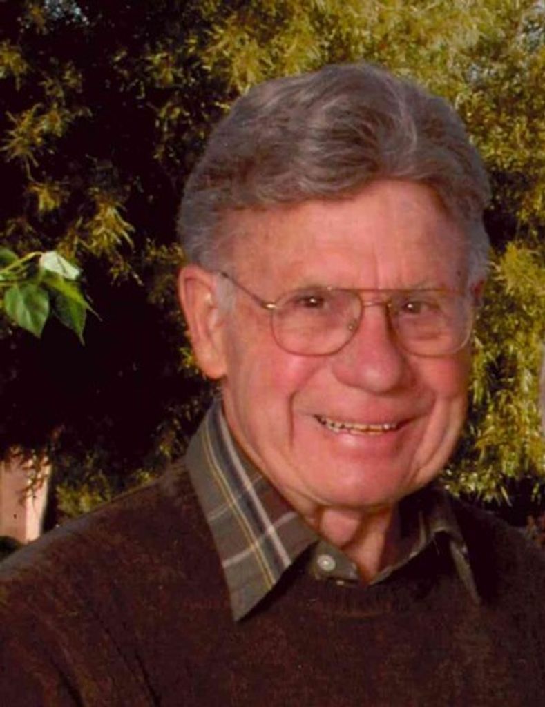 Gene "Doc" Wilcoxen Profile Photo