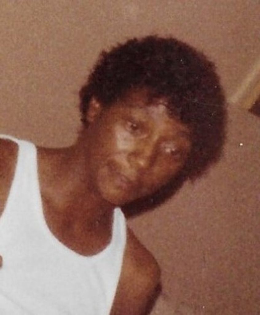 Brenda Arnold Profile Photo