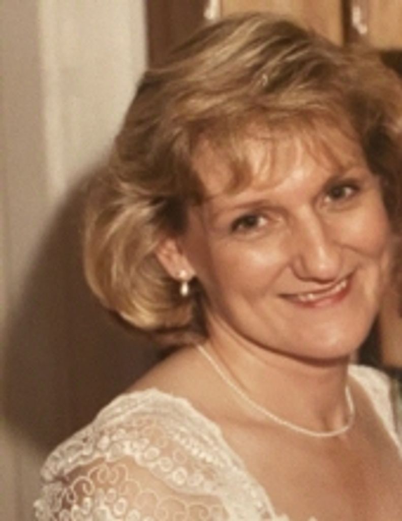 Lucia   "Merle"  Summer