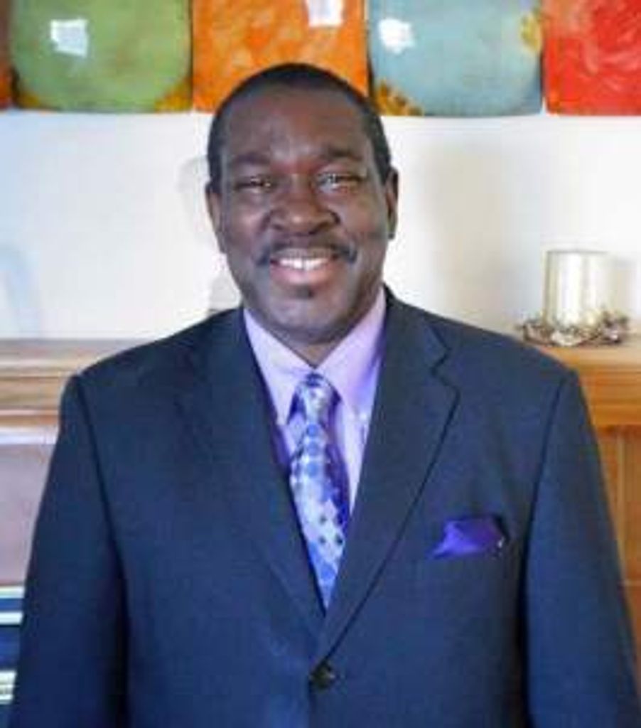 Elvis Crenshaw Profile Photo