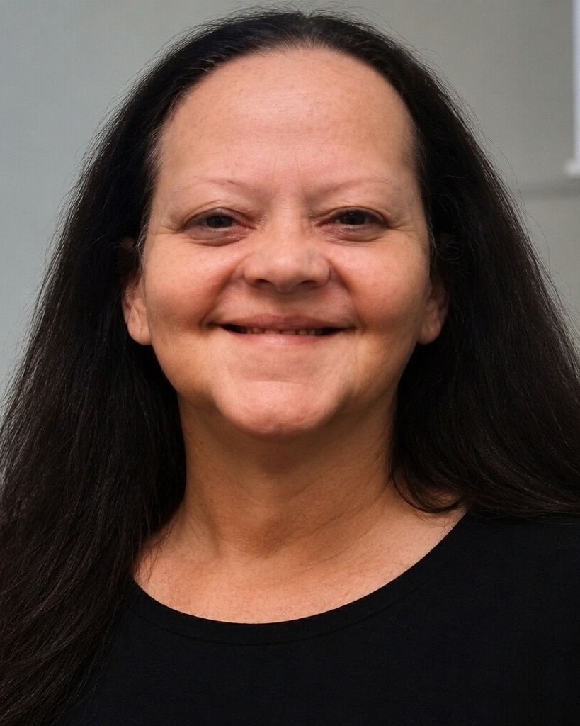 Kitty Lee Whisnant Royal Profile Photo