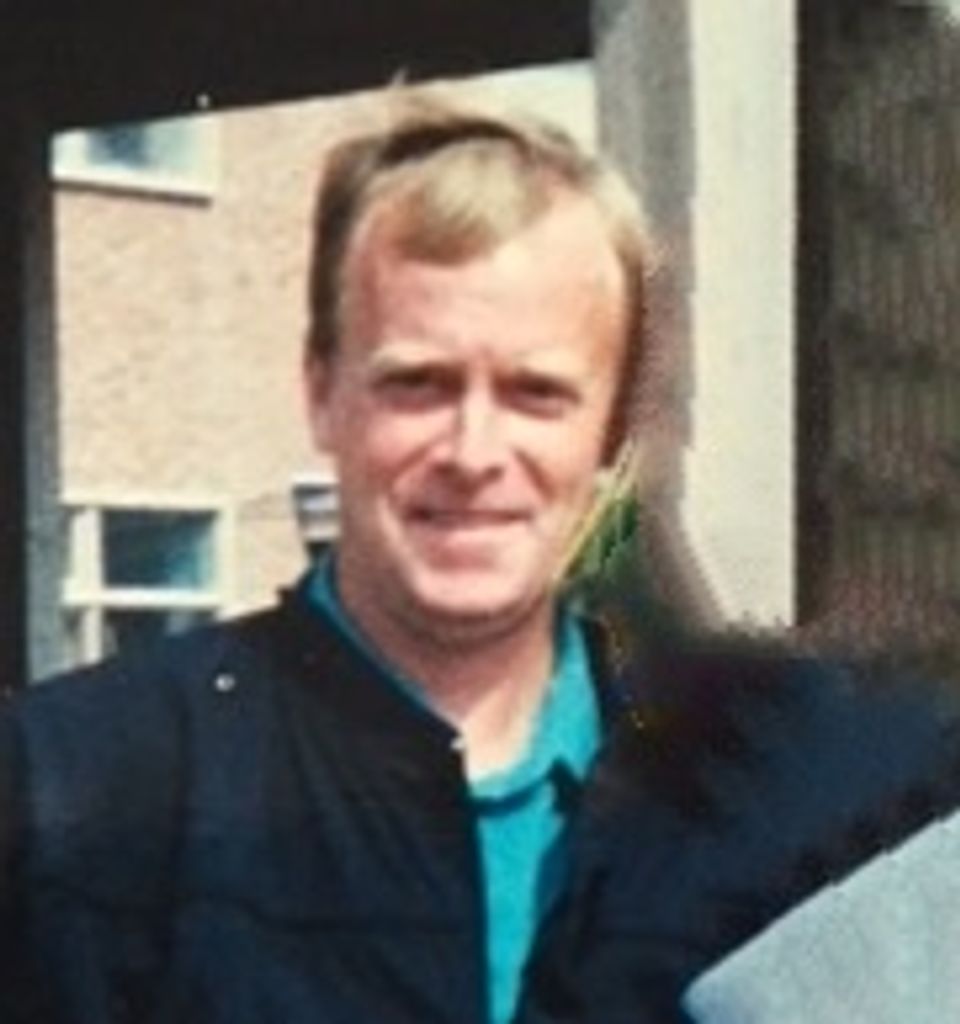 Robert J. “Bob” Seamans, Jr.