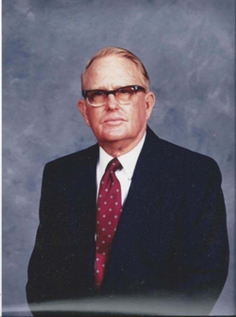 Cecil Woodard