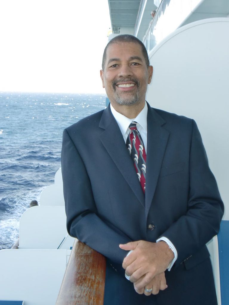 Carlos Cadena Profile Photo