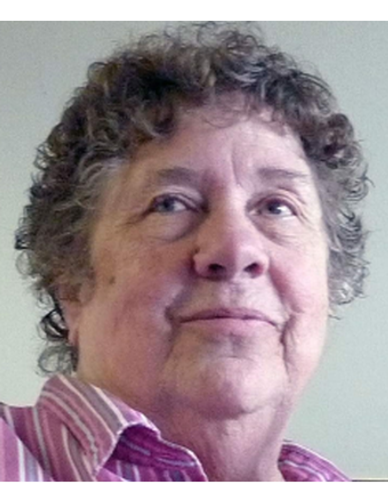 Carolyn  Joyce (Vandyke) Wyant