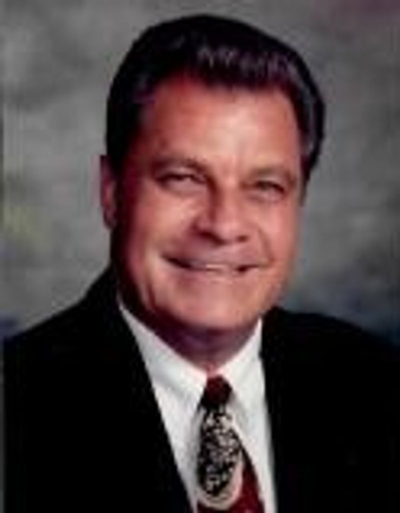 Everett "Tom" Thomas Abernethy