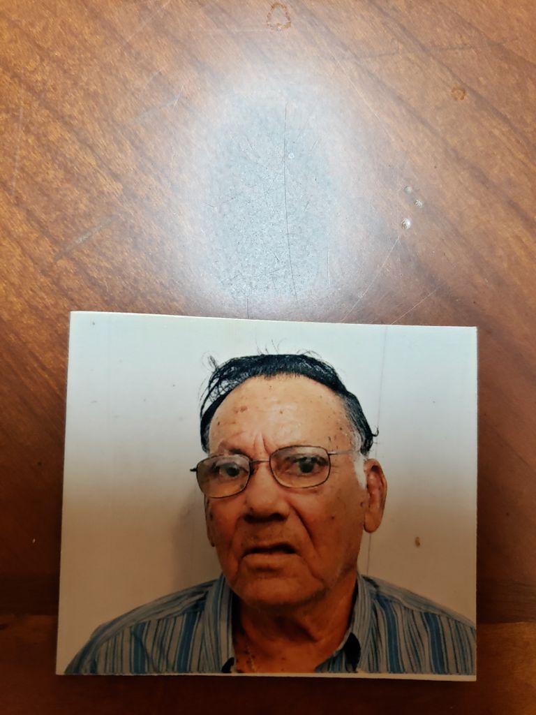 Moises Esbri Profile Photo