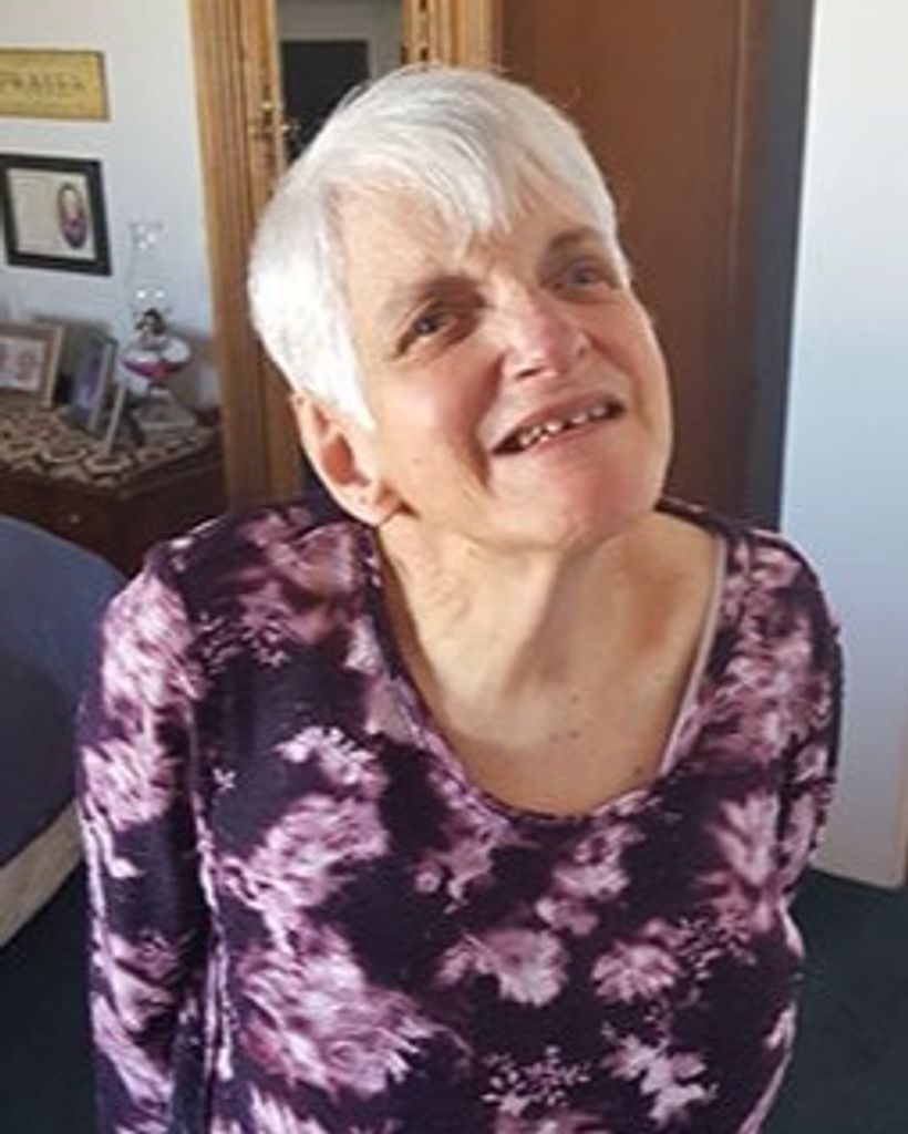 Lorri A Gunn Profile Photo