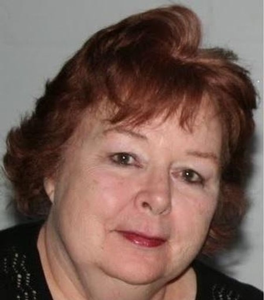 Maureen E Tegelaar Profile Photo