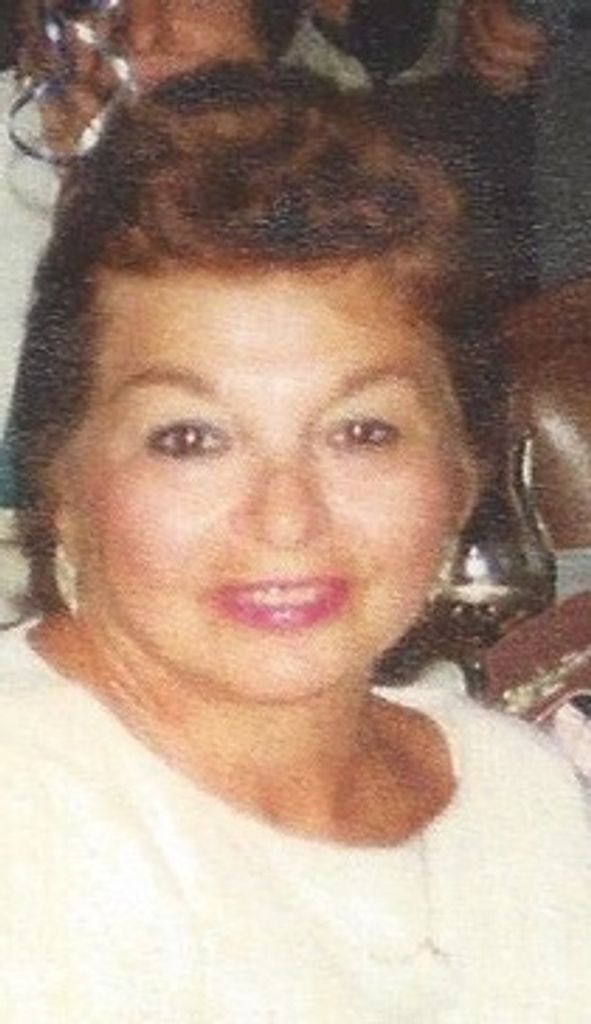 Lucille Couzzi