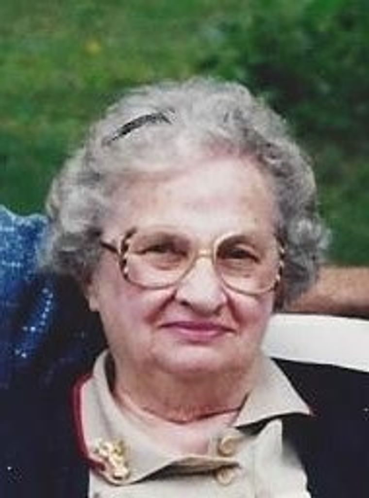 Victoria P. (Kwiatkowski)  Dalterio
