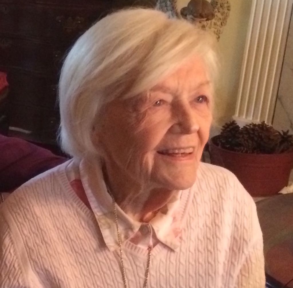 Julie Iris Maxfield