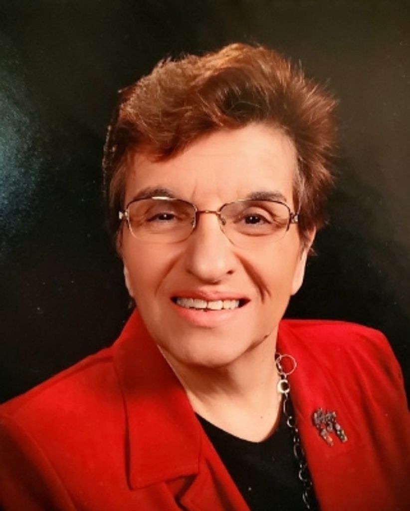 Elaine C Poleto