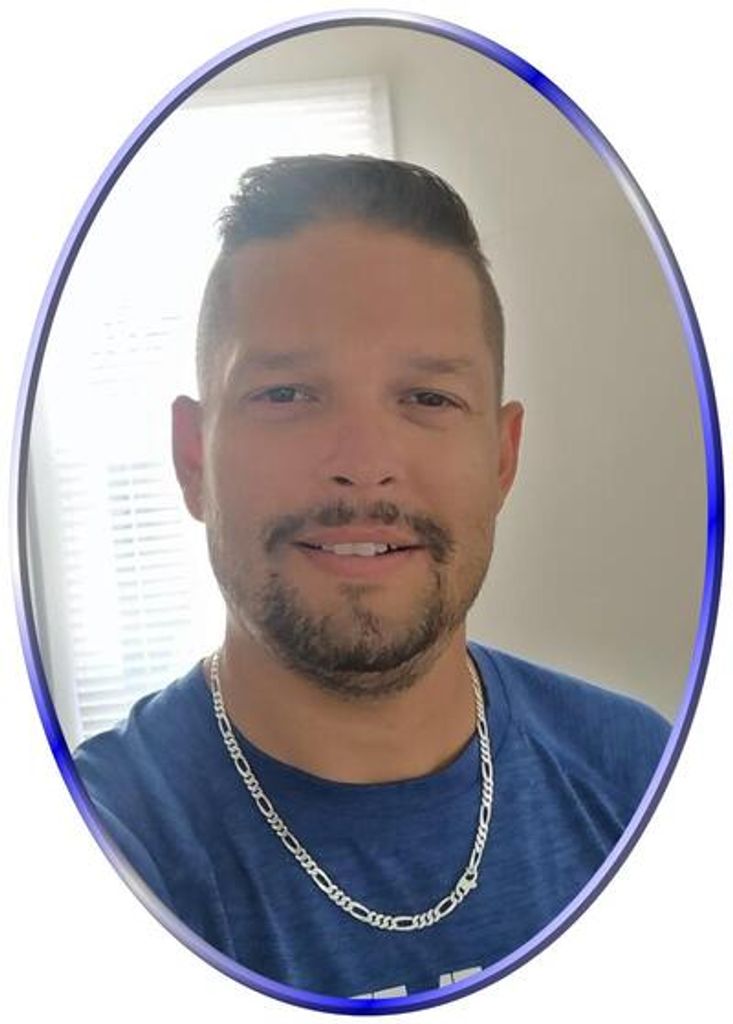 Ryan James Norloch Profile Photo