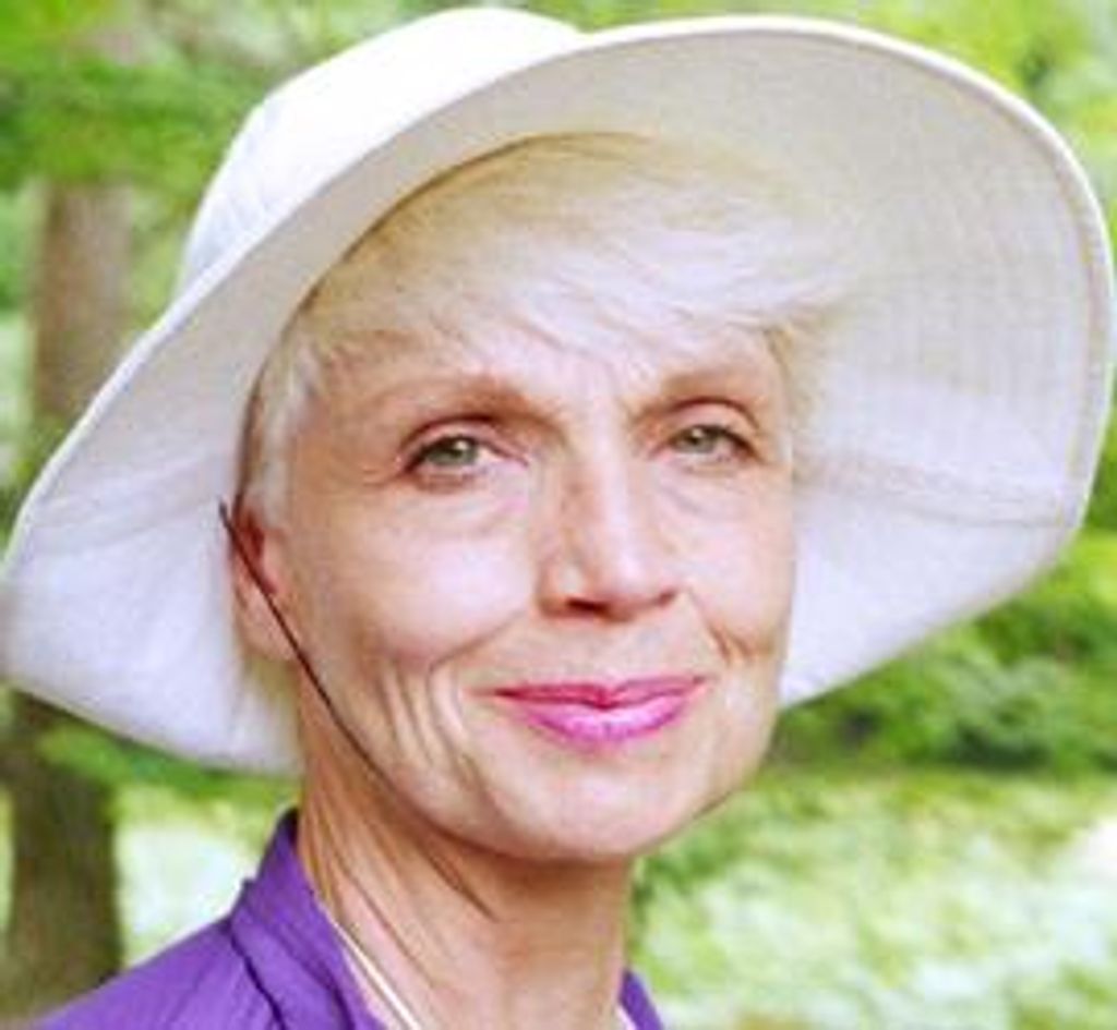 Carolyn Moss Oswald