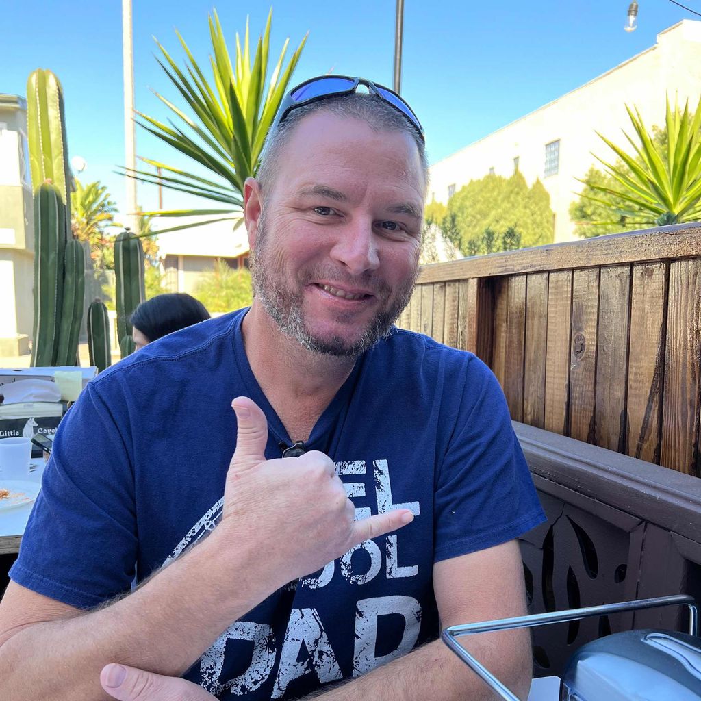 Eric William Helfrich Profile Photo