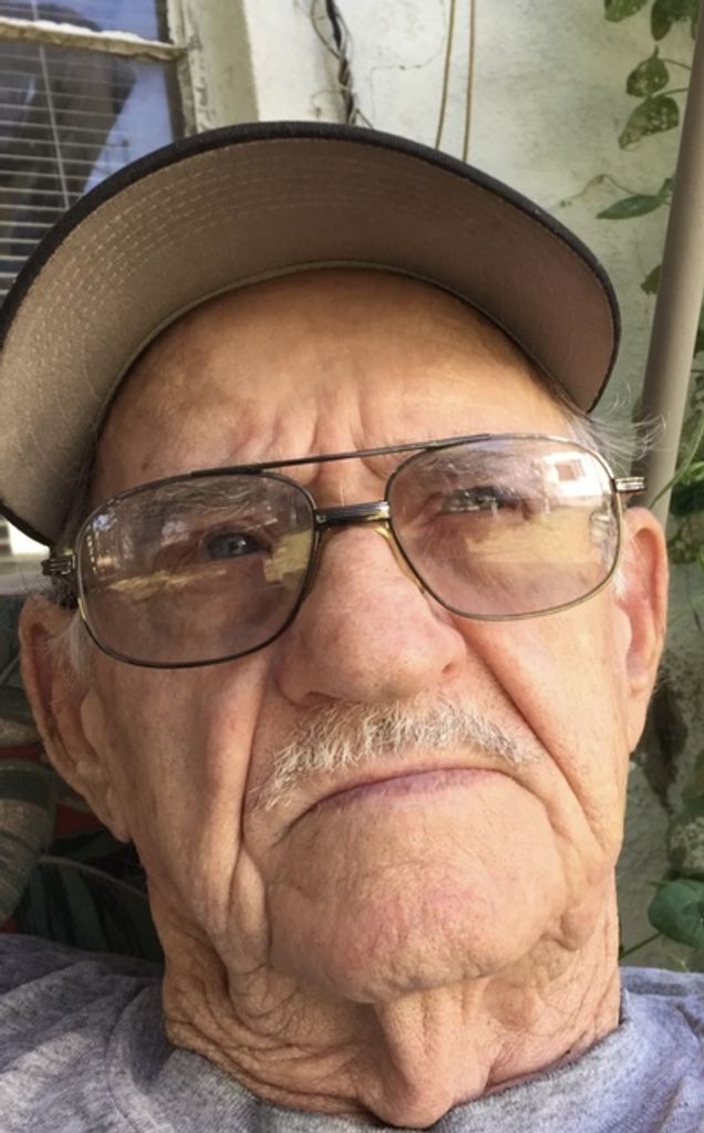 Vernon Raymond Schneider Profile Photo