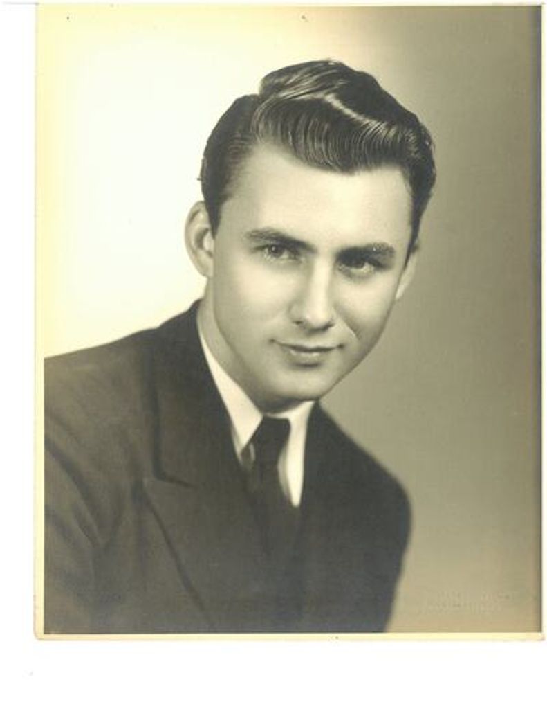 Edwin L Howells Profile Photo