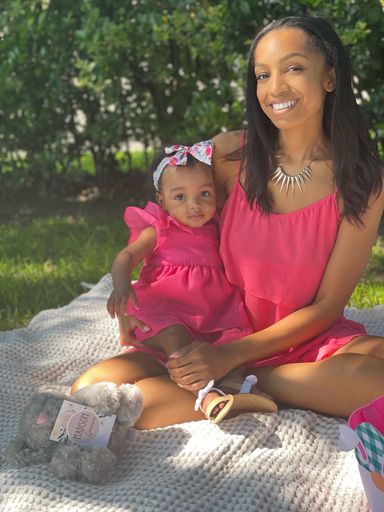 Morgan Thompson photo gallery thumbnail 19 of 29