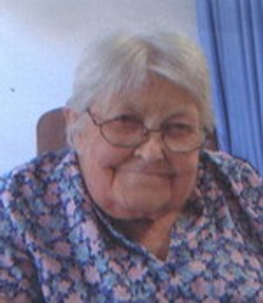 Loretta Marie Houska