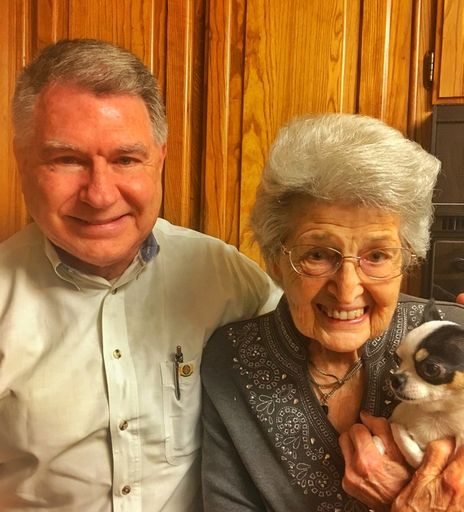 Betty Carroll photo gallery thumbnail 60 of 122