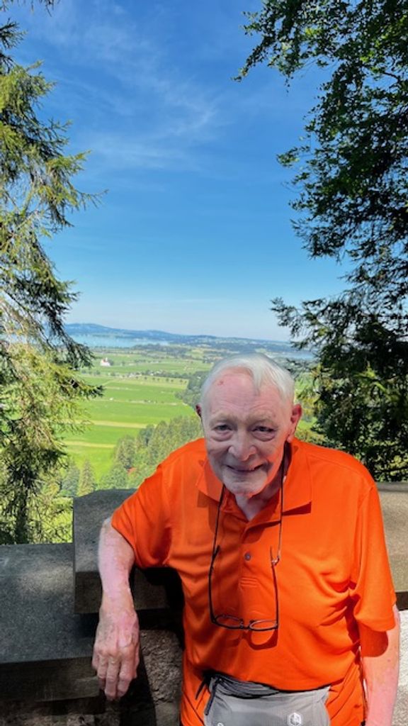 Leroy "Lee" Buchholz