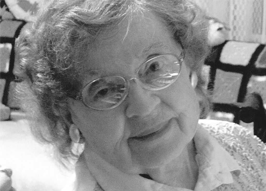 Dorothy B. (Bradley)  Keast