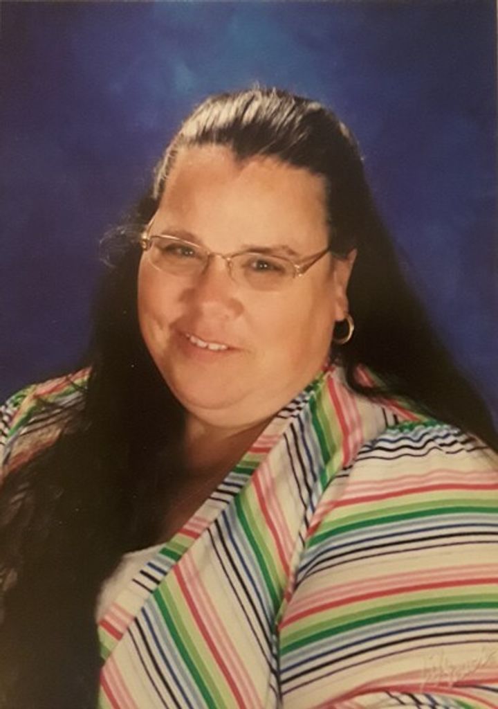 Jill Momilani Foster-Salas Profile Photo