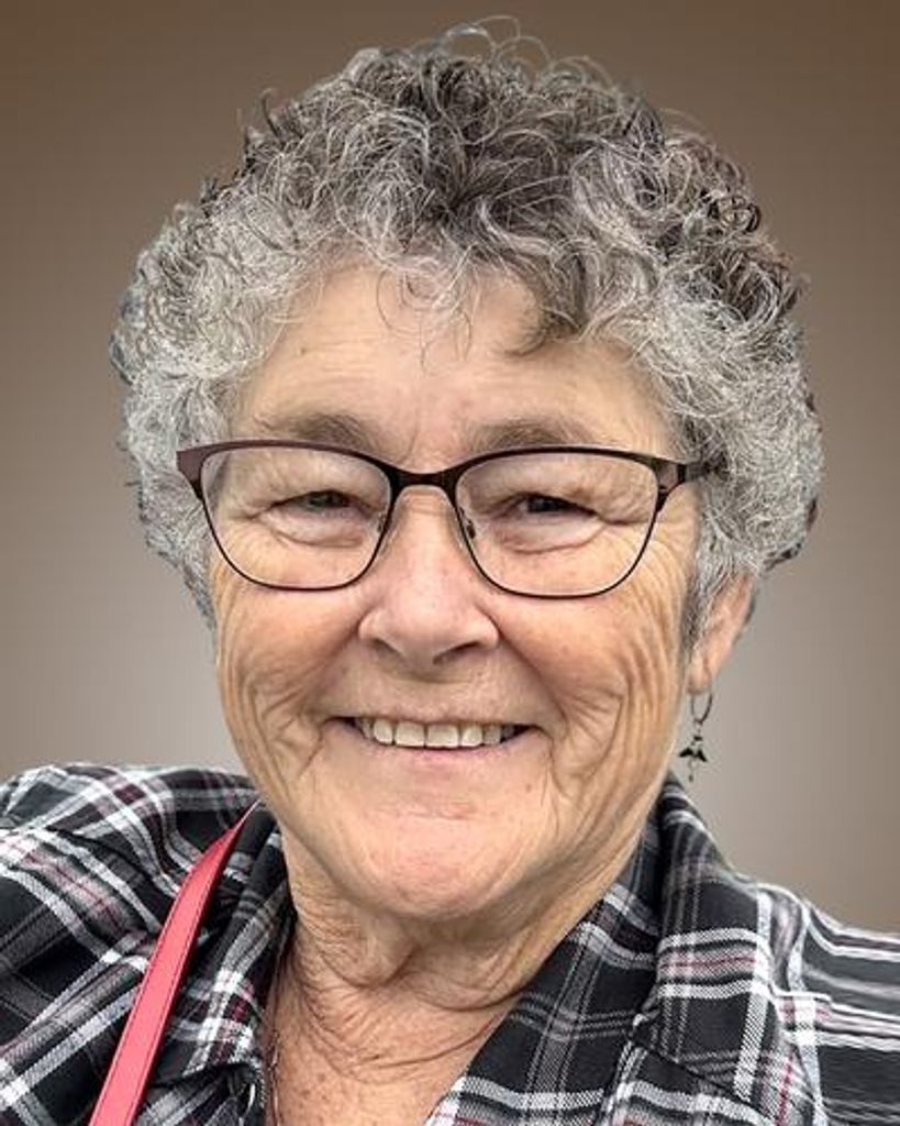 Linda Foster Profile Photo