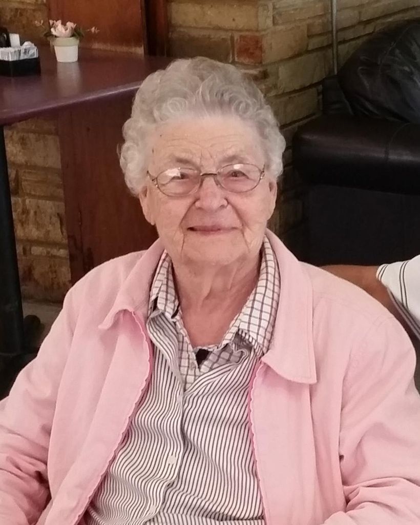 Pauline Lindly Profile Photo