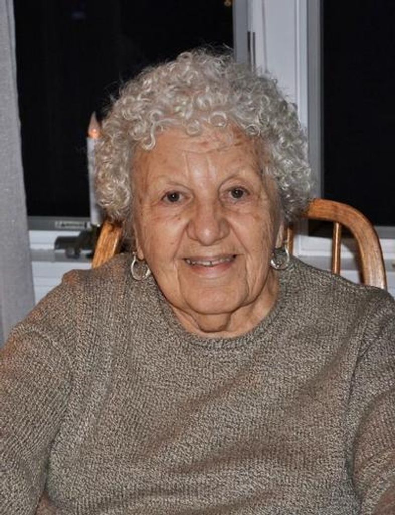 Mary Viola Profile Photo