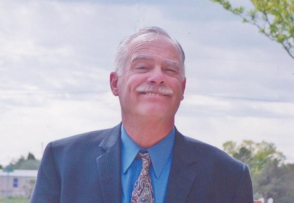 Roy Robert Lodholm