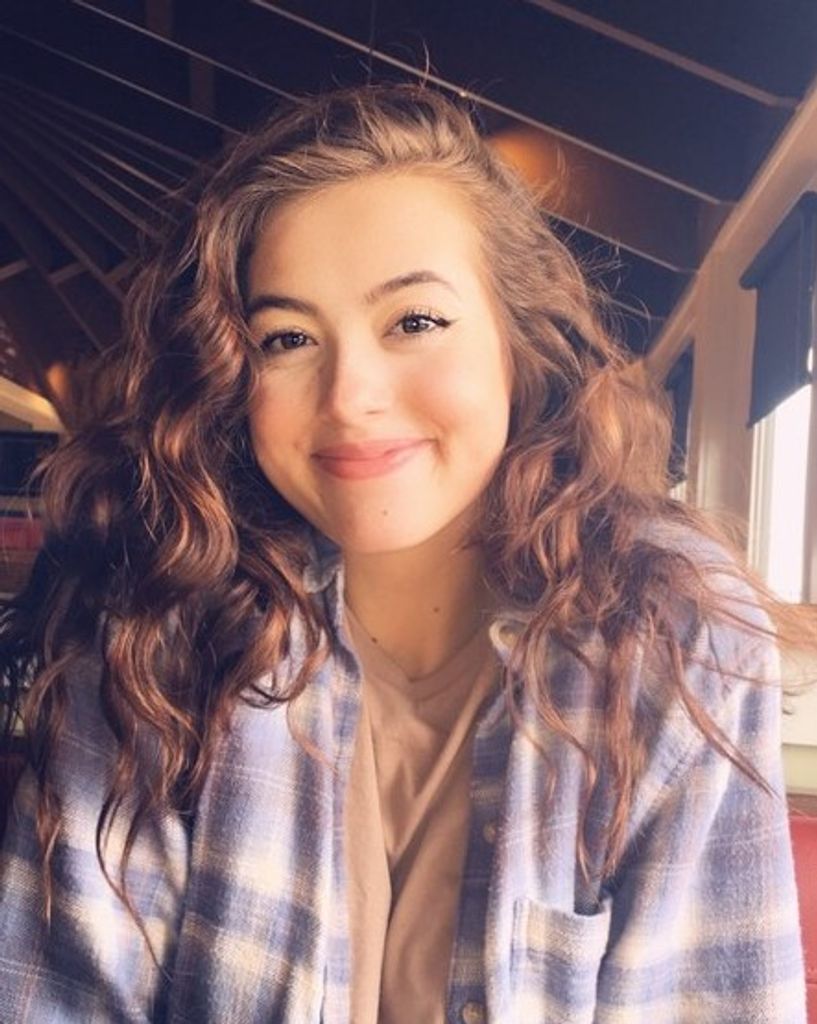 Viktoriya And Elias G. Derosa