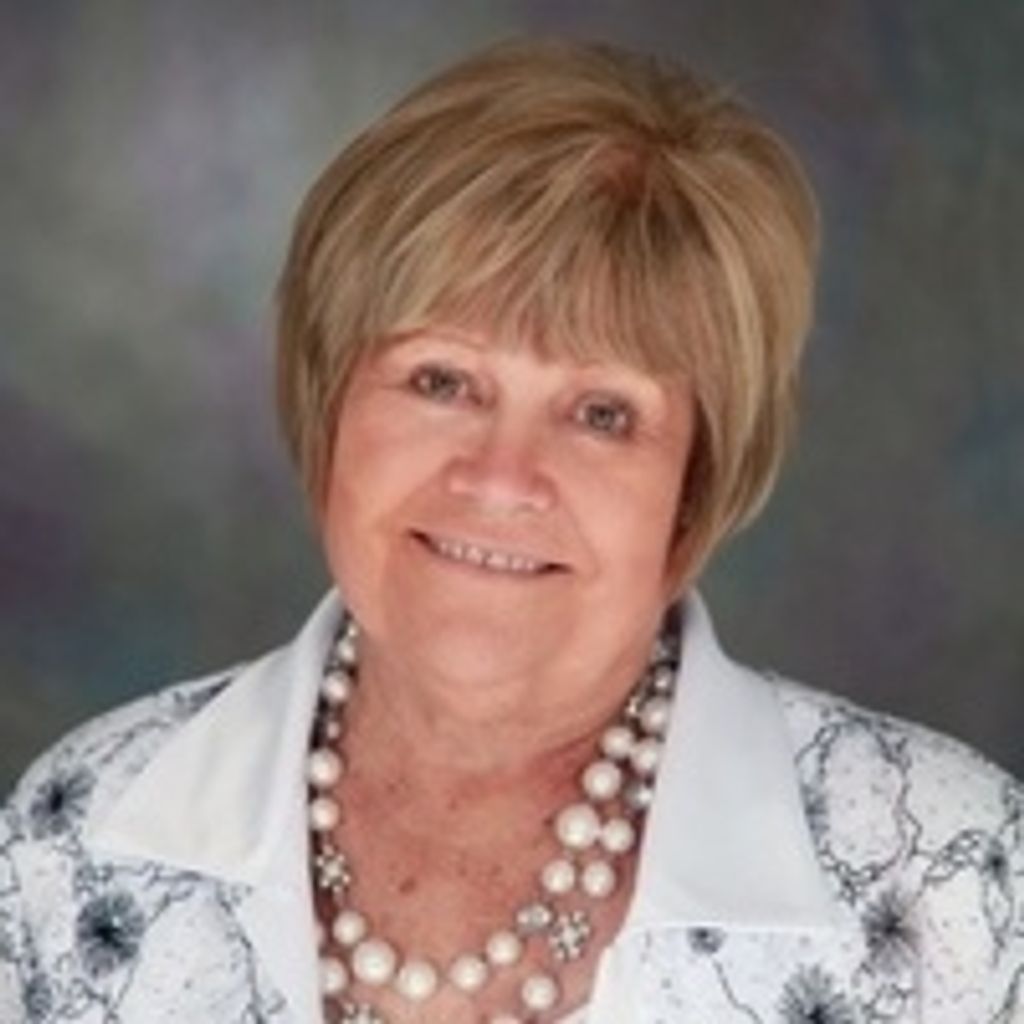 Helen E. Slechta Profile Photo