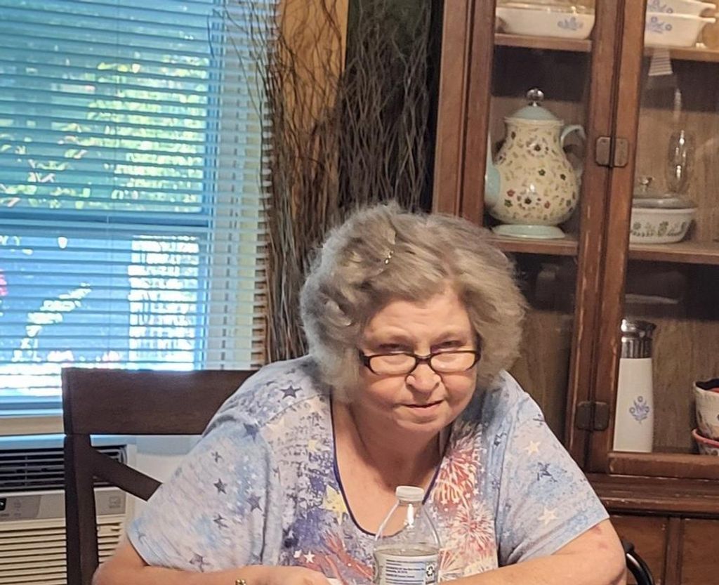 Leveta Davis Profile Photo