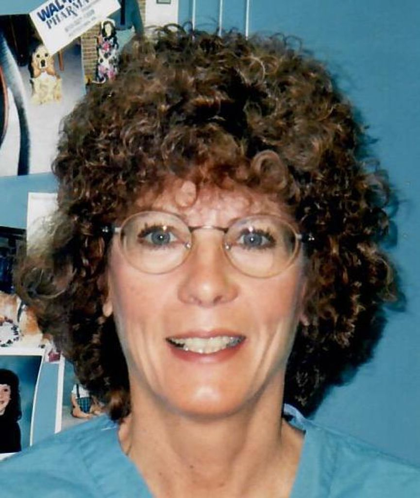 Suzanne Mohler