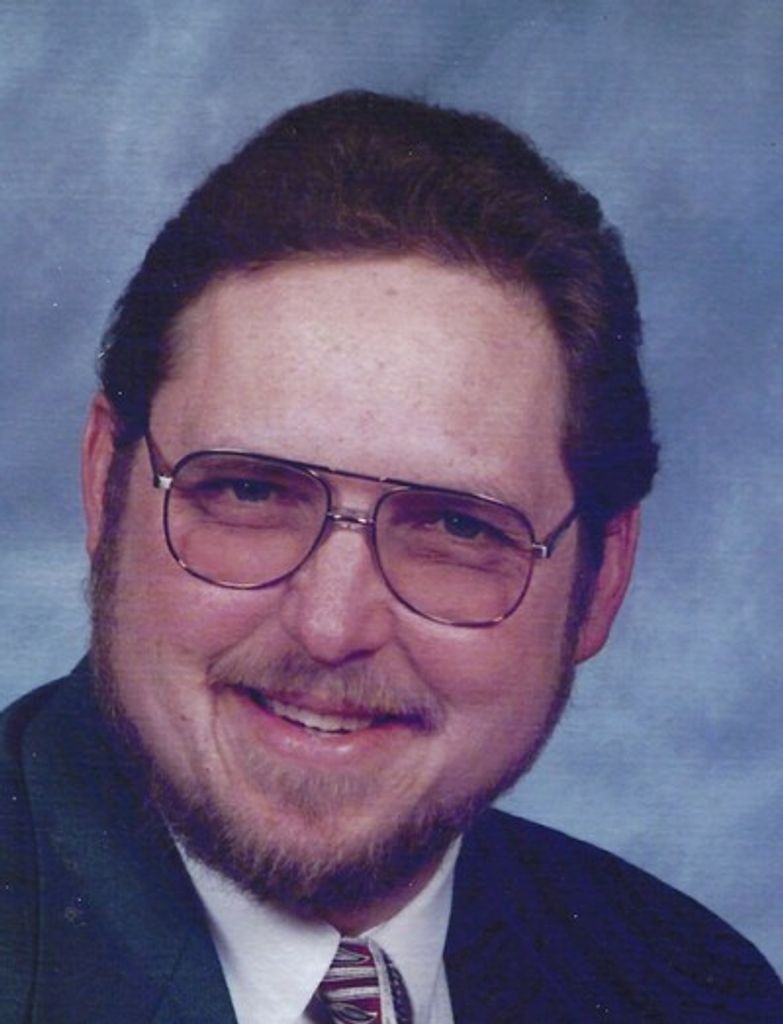 Ronald Douglas Winger Profile Photo