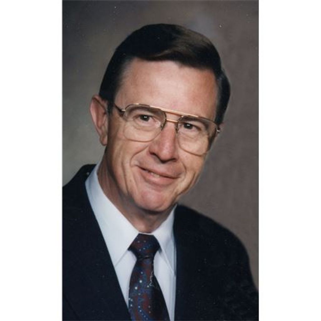 Kenneth W. Freeman