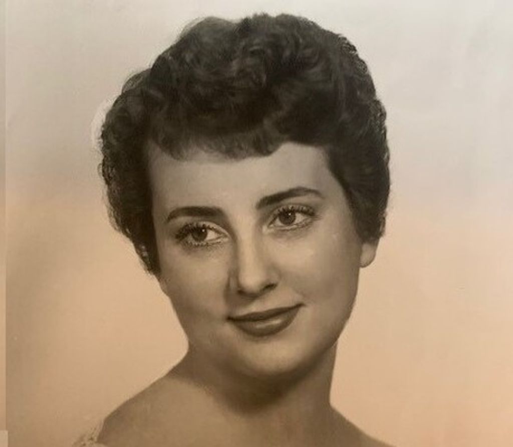 Lillian Ann Hall Profile Photo