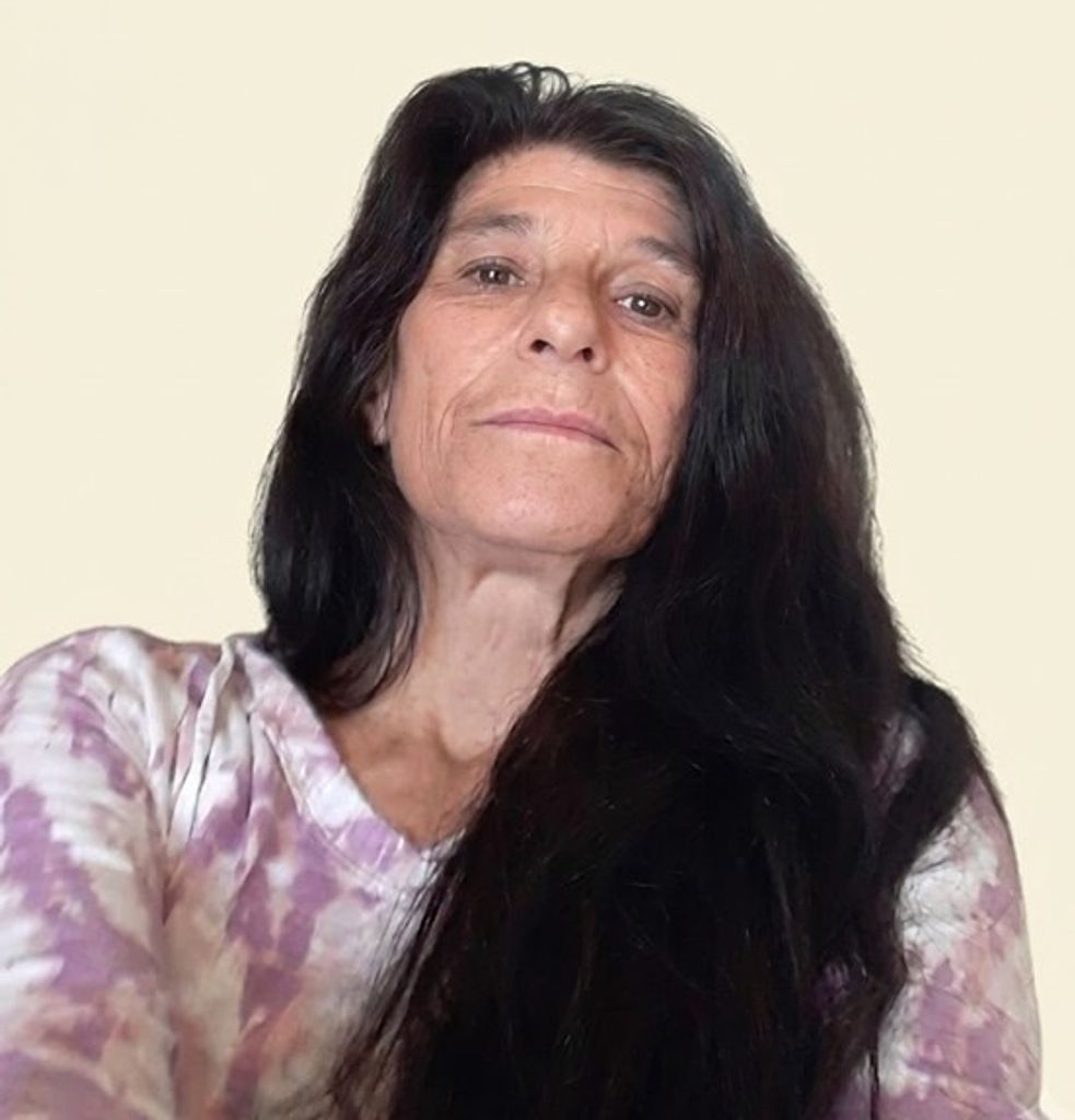 Robin Shields Profile Photo