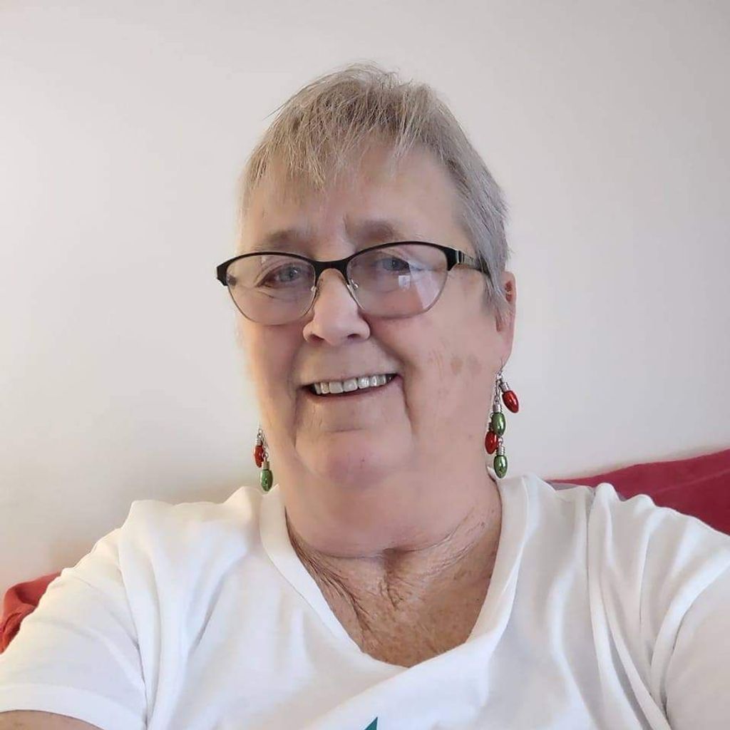 Carolyn "Susie" Holder