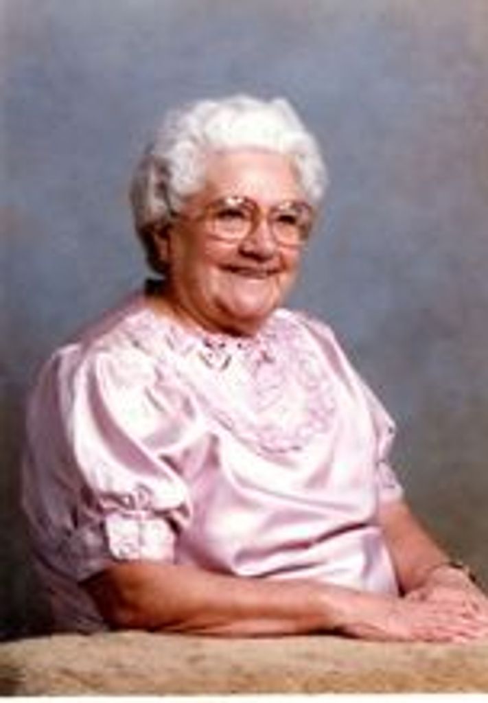 Naomi Catherine Hacker (Legg)
