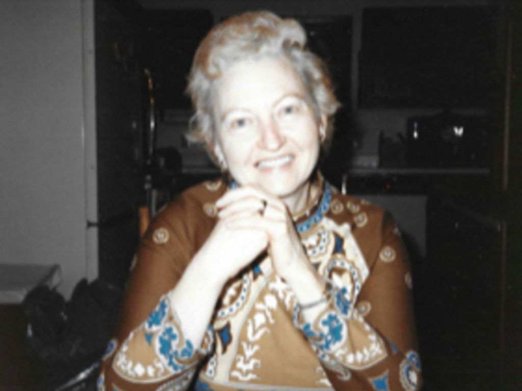 Zola Crago Profile Photo