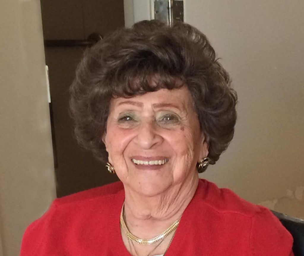 Edna Saber Smith Profile Photo
