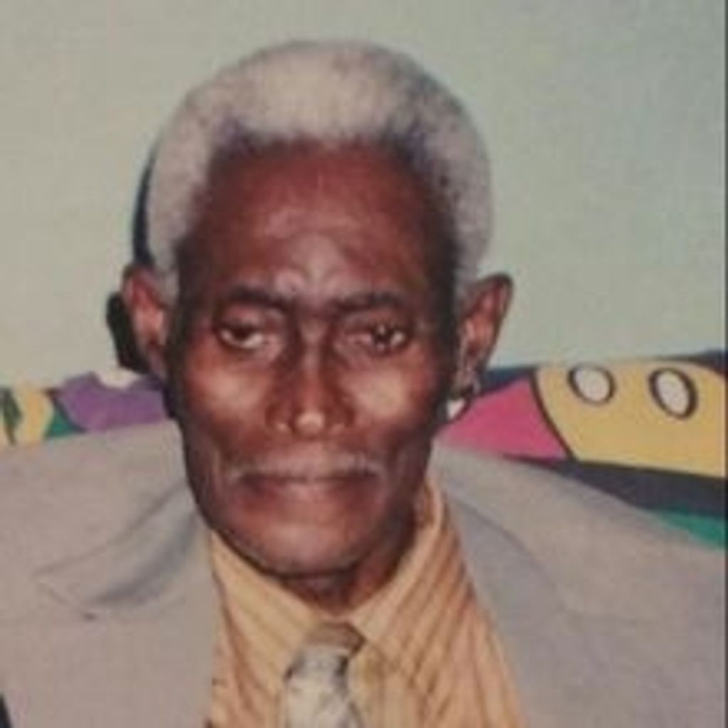 Mr Hylton Thomas