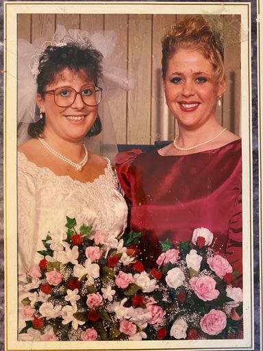 Lora Jean Keller photo gallery thumbnail 33 of 72