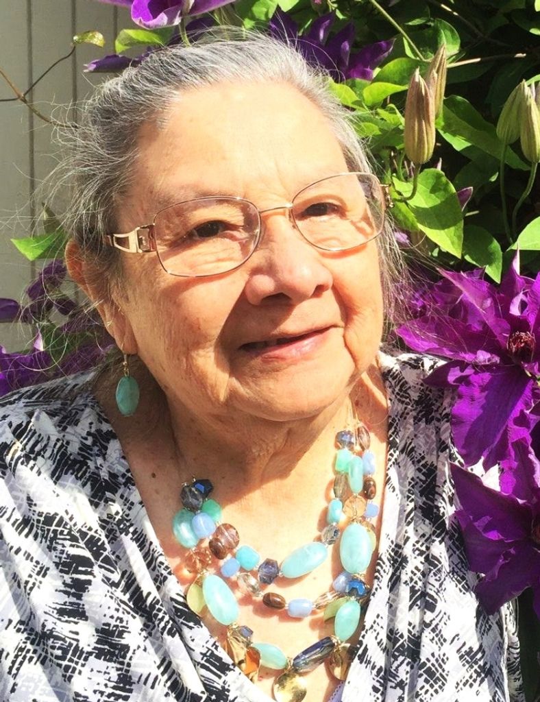 Carmen Lozano Profile Photo